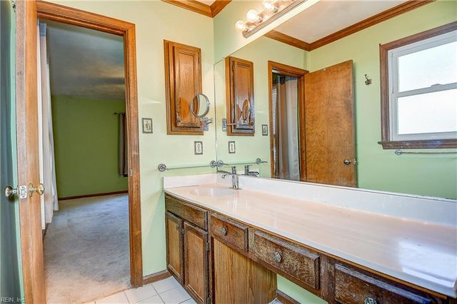 1875 Eastborne DR, Virginia Beach, VA 23454