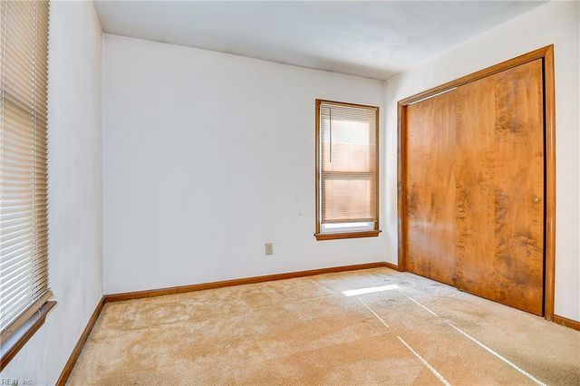 1875 Eastborne DR, Virginia Beach, VA 23454