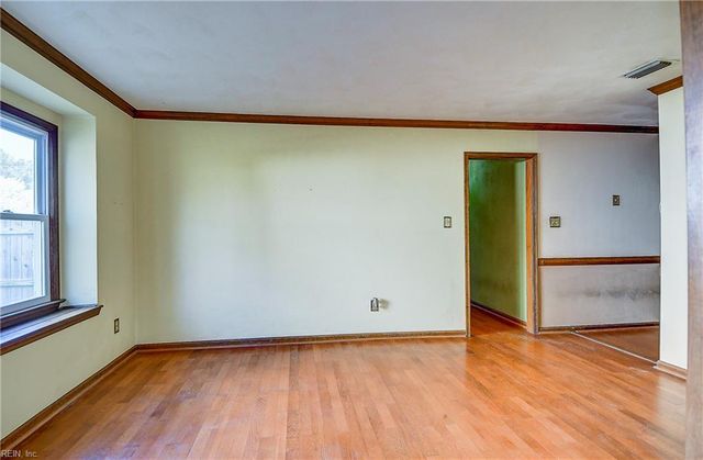 1875 Eastborne DR, Virginia Beach, VA 23454