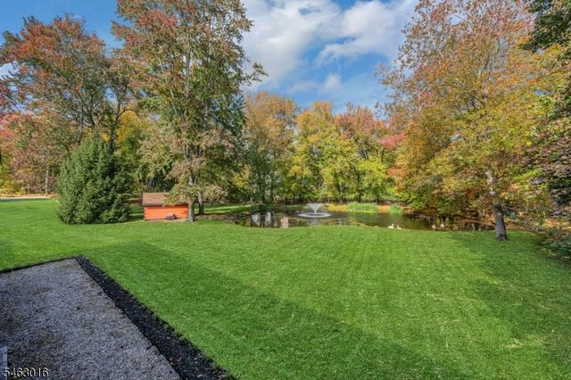 170 Pulis Ave, Franklin Lakes Boro, NJ 07417