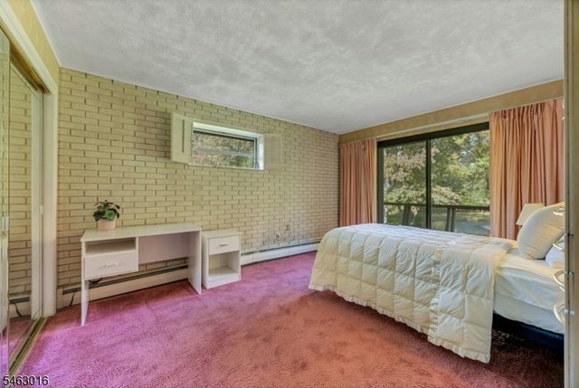 170 Pulis Ave, Franklin Lakes Boro, NJ 07417