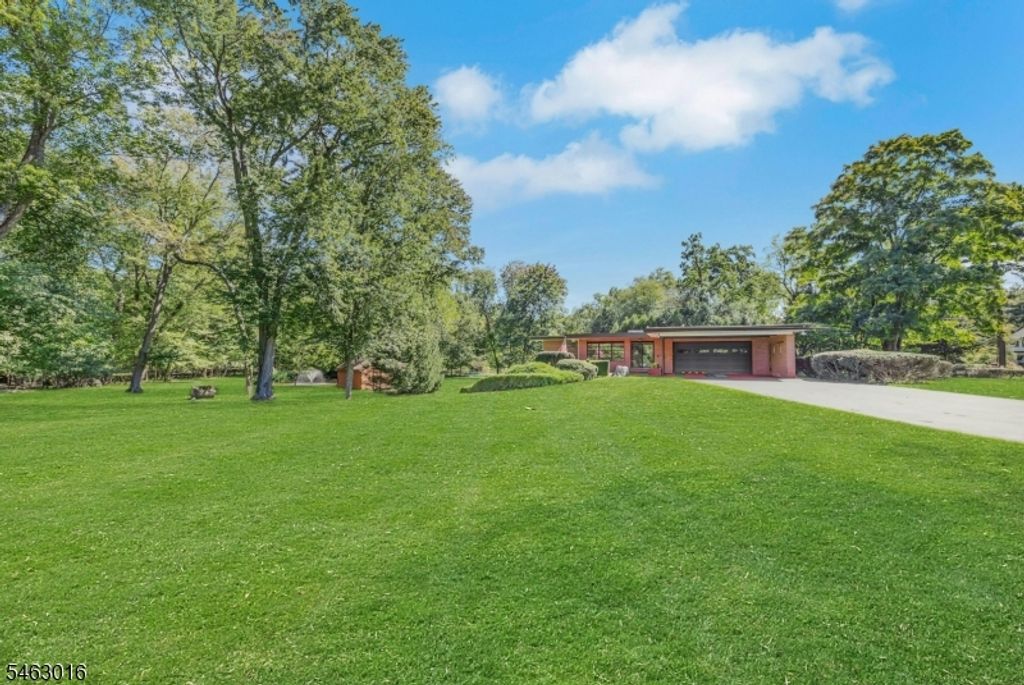 170 Pulis Ave, Franklin Lakes Boro, NJ 07417 — photo 5