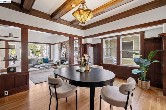 3246 Garfield Ave, Alameda, CA 94501