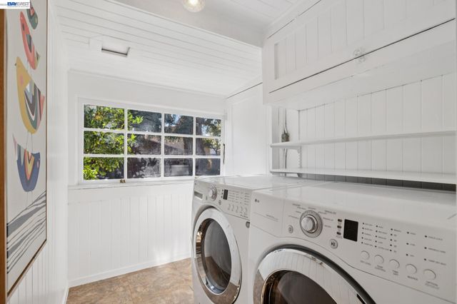 3246 Garfield Ave, Alameda, CA 94501