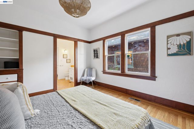 3246 Garfield Ave, Alameda, CA 94501