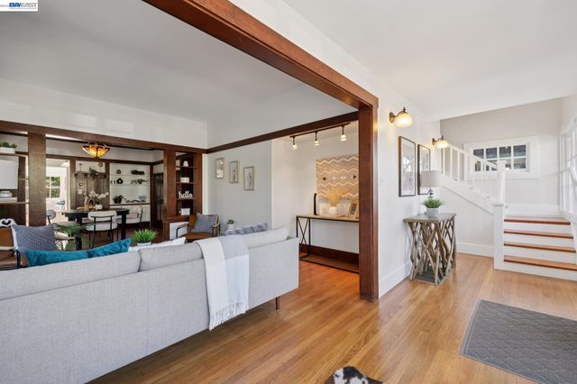 3246 Garfield Ave, Alameda, CA 94501