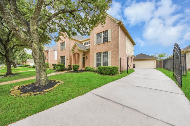 3210 Shadowwalk Drive, Houston, TX 77082