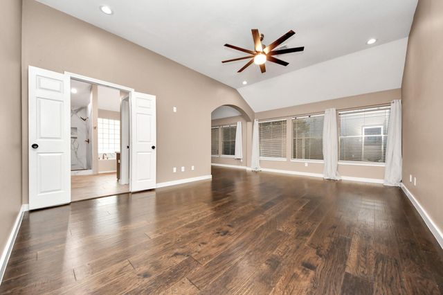 3210 Shadowwalk Drive, Houston, TX 77082