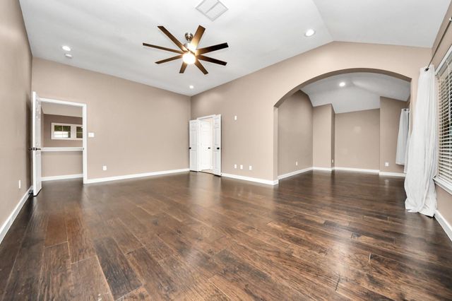3210 Shadowwalk Drive, Houston, TX 77082