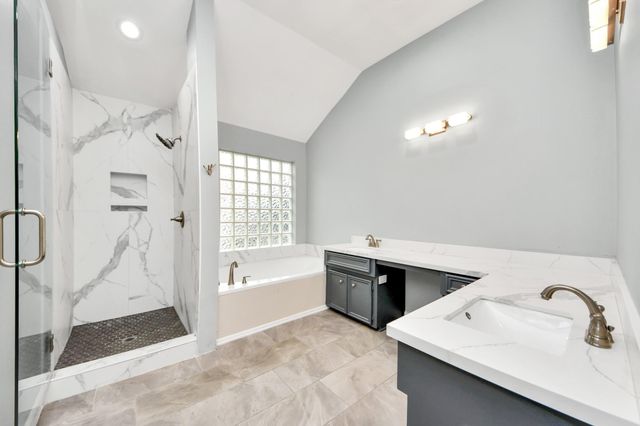 3210 Shadowwalk Drive, Houston, TX 77082