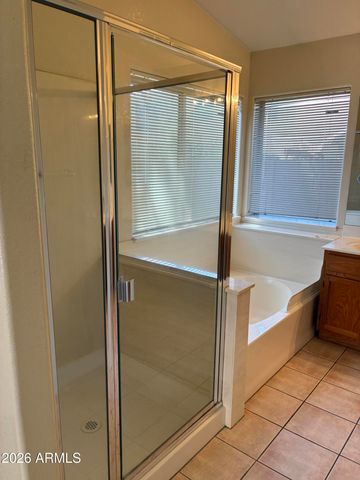 1074 N SAGUARO Street, Chandler, AZ 85224