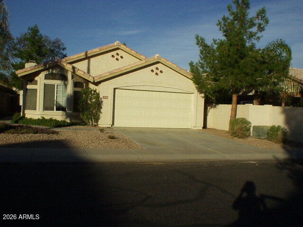 1074 N SAGUARO Street, Chandler, AZ 85224