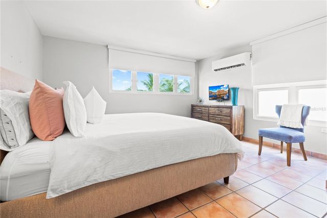 38 URB DORADO DEL MAR, Dorado, PR 00646