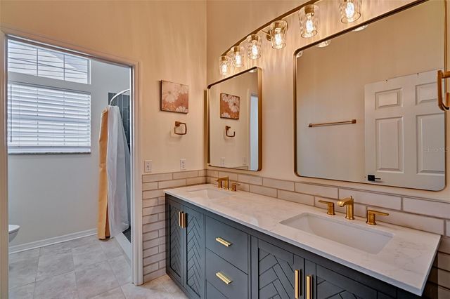 10015 NW 62ND LANE, Gainesville, FL 32653