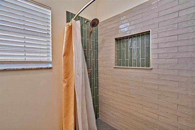 10015 NW 62ND LANE, Gainesville, FL 32653