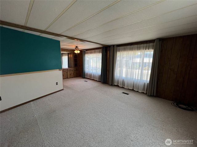 7508 47th Avenue NE #6, Marysville, WA 98270