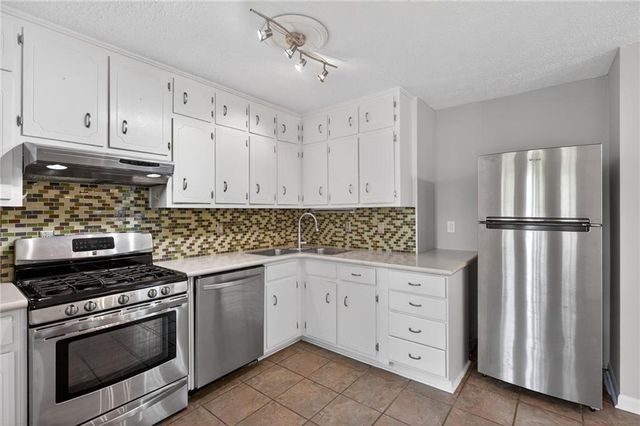 4149 Silver Hill Court, Snellville, GA 30039