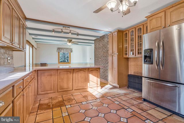 111 AUTUMN CT, Huntingtown, MD 20639