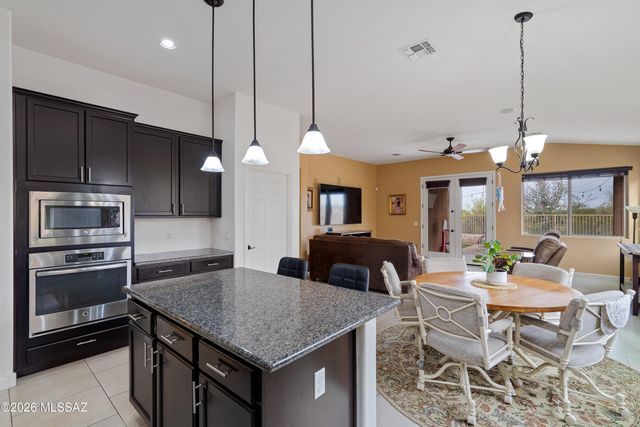 9919 N Crook Lane, Tucson, AZ 85742