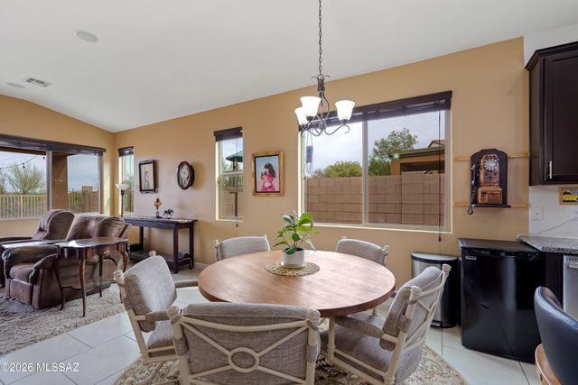 9919 N Crook Lane, Tucson, AZ 85742