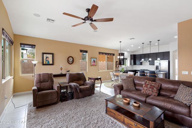 9919 N Crook Lane, Tucson, AZ 85742