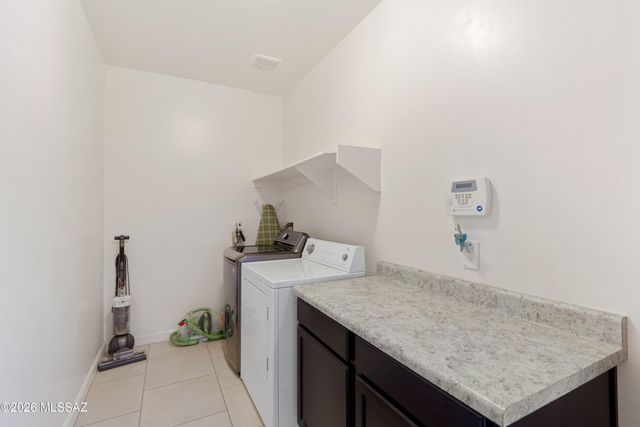 9919 N Crook Lane, Tucson, AZ 85742