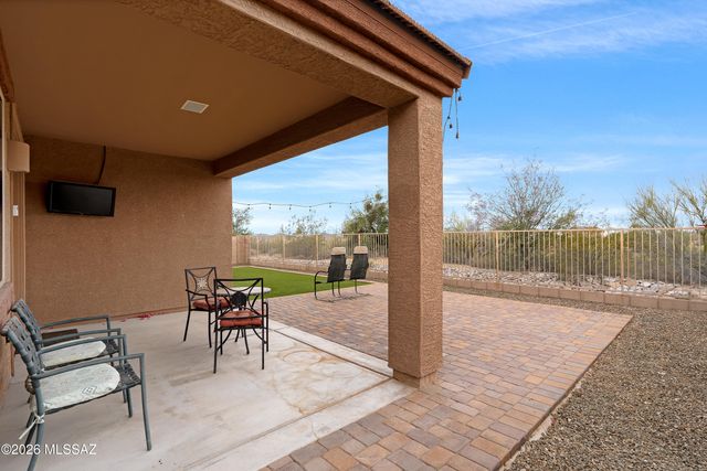 9919 N Crook Lane, Tucson, AZ 85742