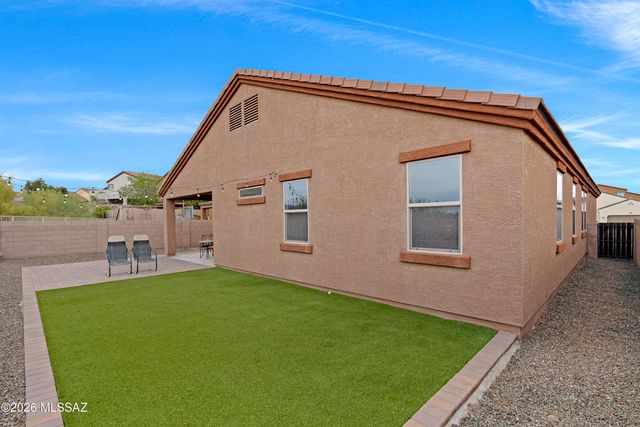 9919 N Crook Lane, Tucson, AZ 85742