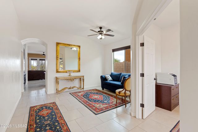 9919 N Crook Lane, Tucson, AZ 85742