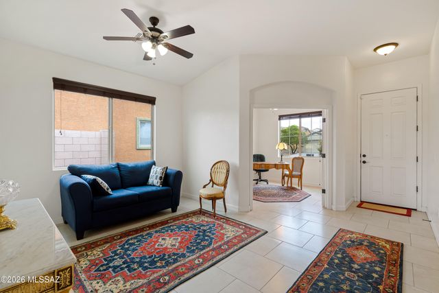 9919 N Crook Lane, Tucson, AZ 85742