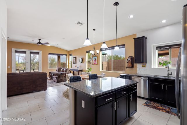 9919 N Crook Lane, Tucson, AZ 85742