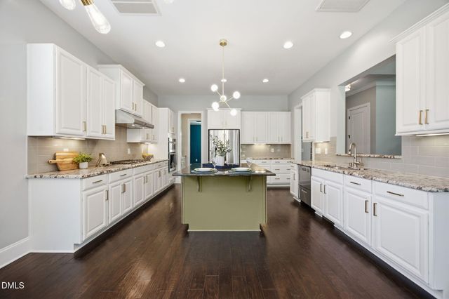 2604 Branston Way, Apex, NC 27539