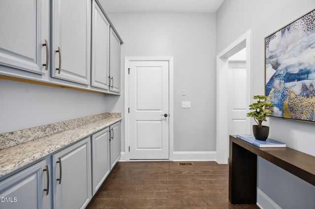 2604 Branston Way, Apex, NC 27539