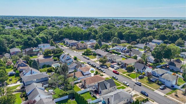3615 Tonopah Street, Seaford, NY 11783