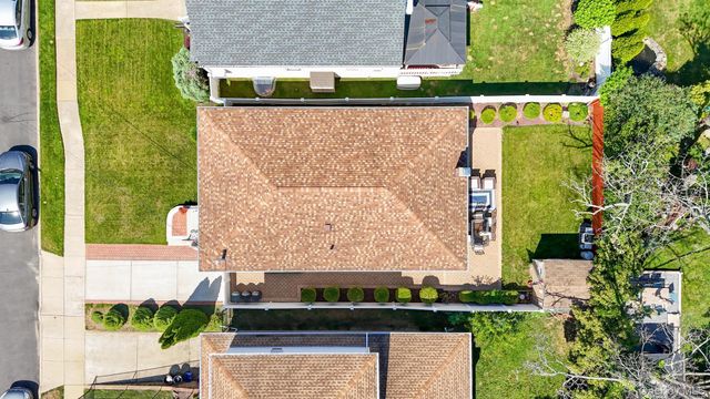 3615 Tonopah Street, Seaford, NY 11783