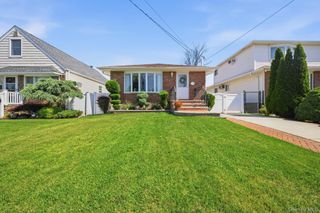 3615 Tonopah Street, Seaford, NY 11783