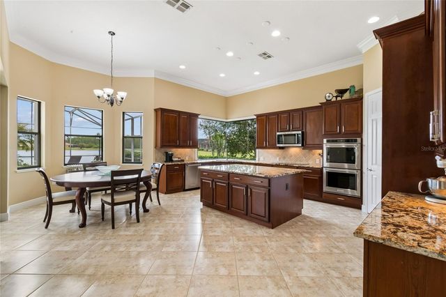 844 SAN RAPHAEL ST, Poinciana, FL 34759