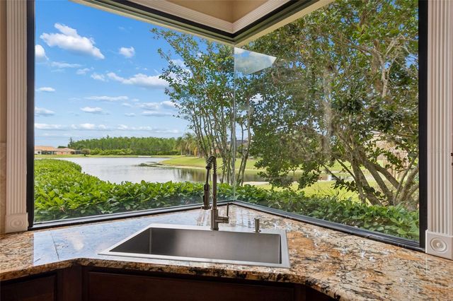 844 SAN RAPHAEL ST, Poinciana, FL 34759