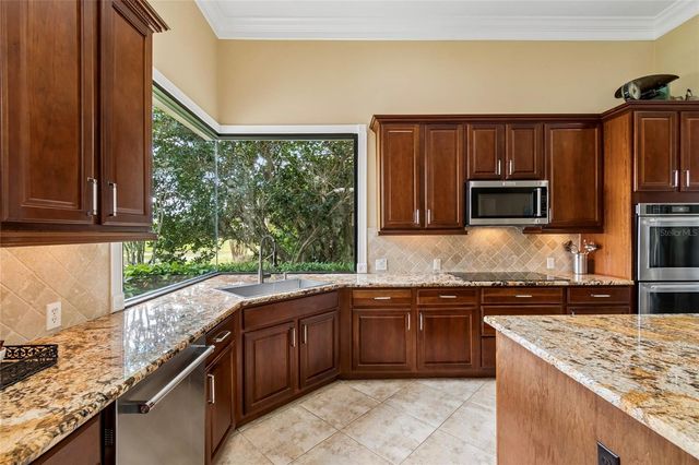 844 SAN RAPHAEL ST, Poinciana, FL 34759