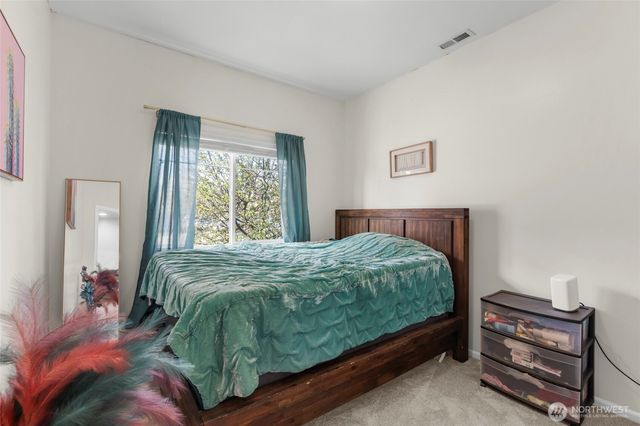 3005 Eagle Loop NE, Lacey, WA 98516