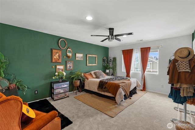 3005 Eagle Loop NE, Lacey, WA 98516