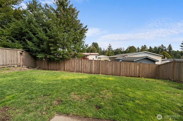 3005 Eagle Loop NE, Lacey, WA 98516
