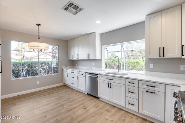 9513 E HERCULES Drive, Sun Lakes, AZ 85248