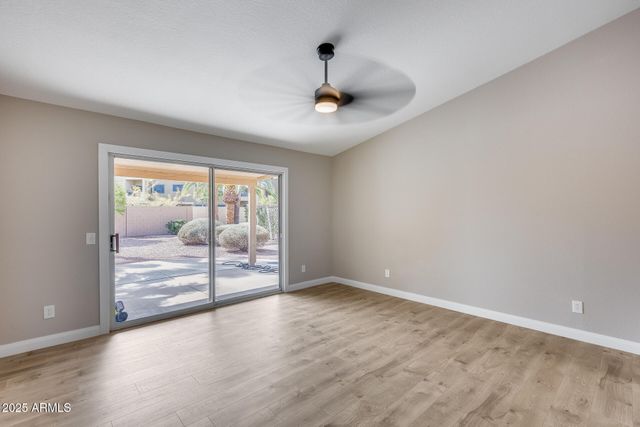 9513 E HERCULES Drive, Sun Lakes, AZ 85248