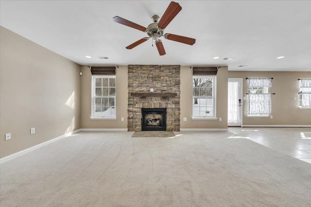 4323 Faircrest LN, Roanoke, VA 24018