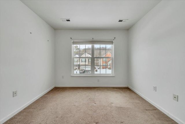 4323 Faircrest LN, Roanoke, VA 24018