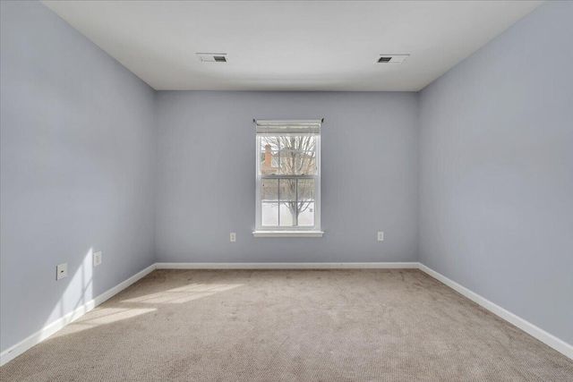 4323 Faircrest LN, Roanoke, VA 24018