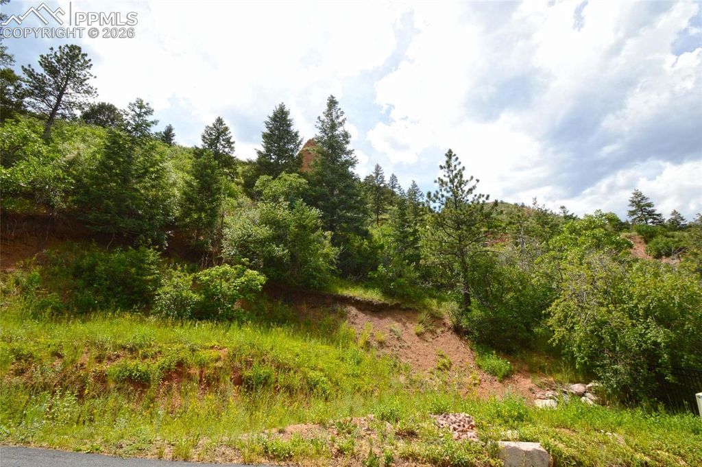 1096 Laguna Point, Manitou Springs, CO 80829 — exterior