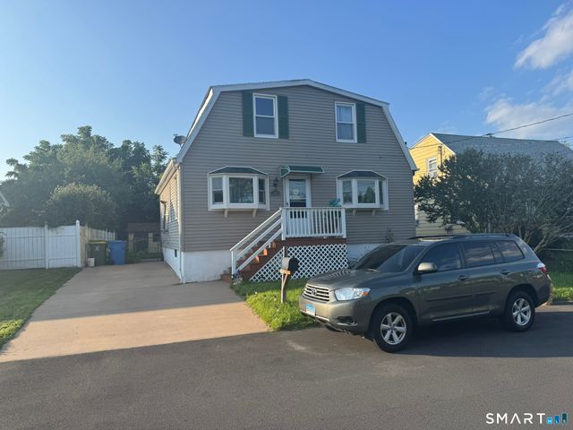 84 Anderson Avenue, Waterbury, CT 06708