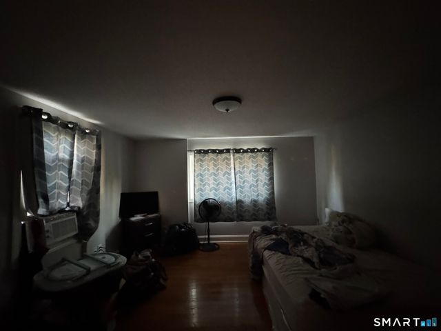 84 Anderson Avenue, Waterbury, CT 06708